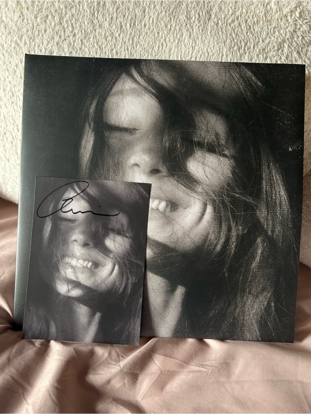Ariana grande signed petal vinyl black signature